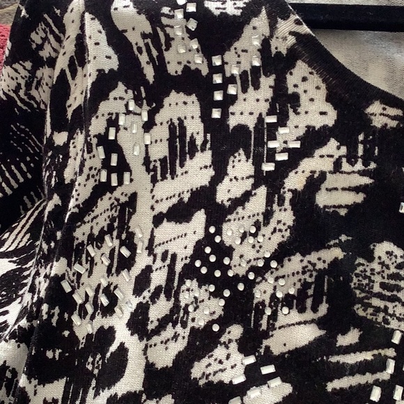 PRIMA BELLA cardigan black white with stones button front soft warm size… - Picture 6 of 8